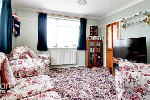 2 bedroom detached bungalow for sale, Philip Road, Bury St Edmunds