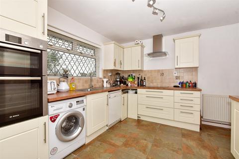 2 bedroom detached bungalow for sale, Devon Gardens, Birchington, Kent