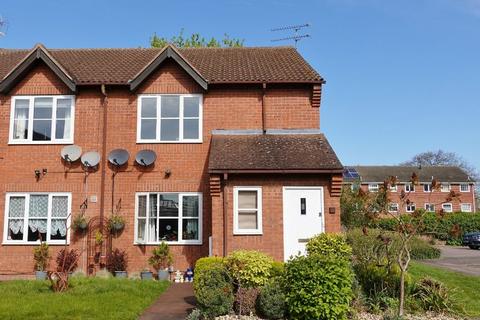 2 bedroom flat to rent, Corsican Pine Close, Newmarket