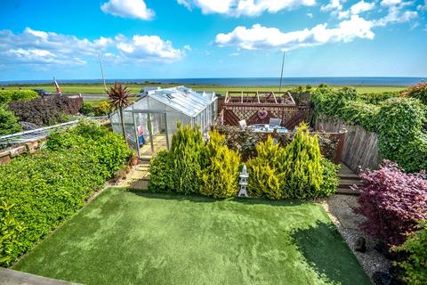 3 bedroom semi-detached house for sale, Norfolk Road, South Shields