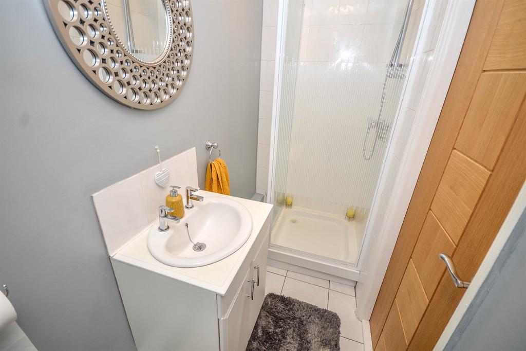 Ground Floor Shower