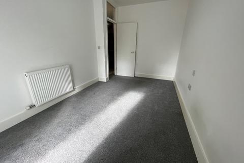2 bedroom apartment to rent, Boscombe Gardens, Bournemouth, Dorset, BH1
