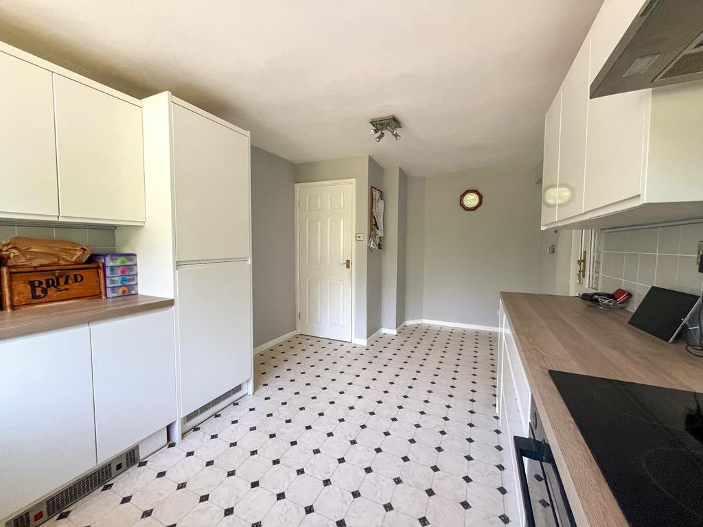 Kitchen/Breakfast