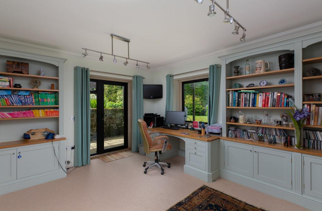 Study/Bedroom 5