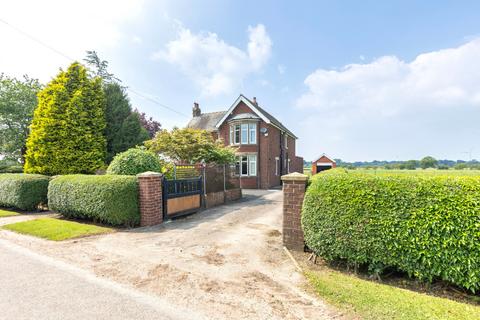 3 bedroom detached house for sale, Catterall Lane, Catterall PR3