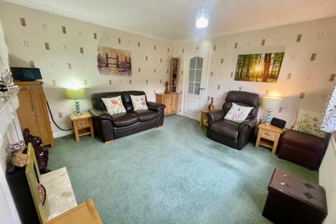 2 bedroom bungalow for sale, Weavers Close, Derbyshire DE72