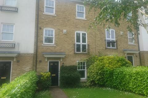 4 bedroom townhouse to rent, Tarragon Road, Maidstone, Kent, ME16 0UR