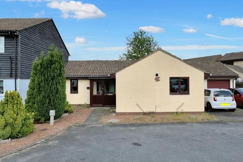 2 bedroom detached bungalow for sale, Saddlers Place, Ipswich IP5