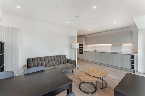 2 bedroom flat to rent, Galleria House, Western  Gateway, London, E16