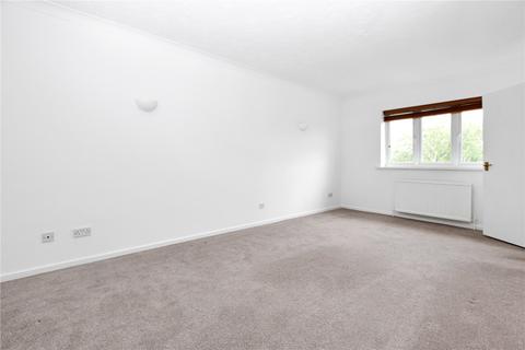 2 bedroom flat for sale, Fox Hollow Drive, Bexleyheath, Kent, DA7