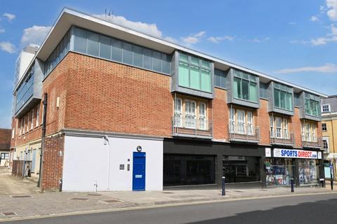 2 bedroom flat for sale, 2 The Hub St. Ives Road, Maidenhead, Berkshire, SL6 1RJ