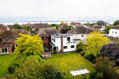 5 bedroom detached house for sale, Southend-on-sea SS1