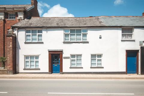 3 bedroom terraced house for sale, New Street, Torrington, EX38
