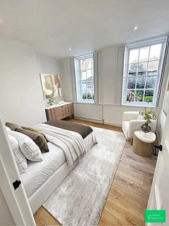 1 bedroom flat for sale, Croft Mews, London, N12