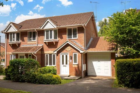 3 bedroom semi-detached house for sale, Maidenbower, Crawley RH10