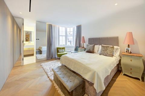 2 bedroom apartment for sale, Upper Grosvenor Street, London, W1K