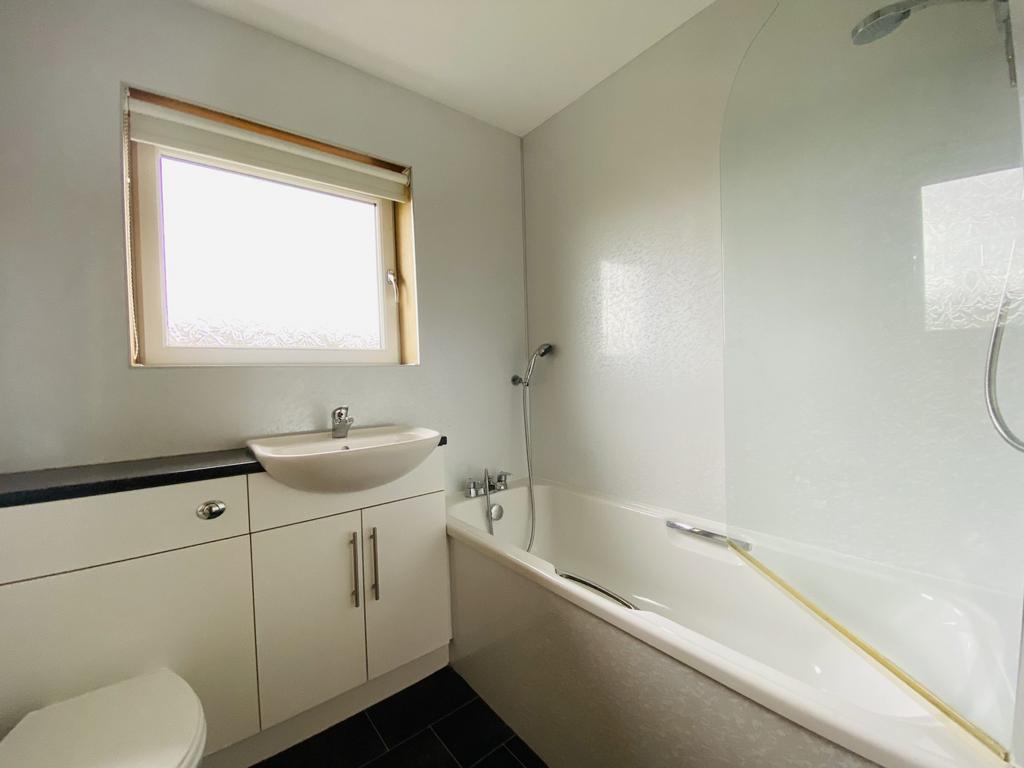 25 Akers Avenue, Dumfries, DG1 1 UQ - Braidwoods So