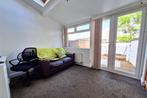 336 Burnley Lane, Chadderton, Oldham, OL1 2QP