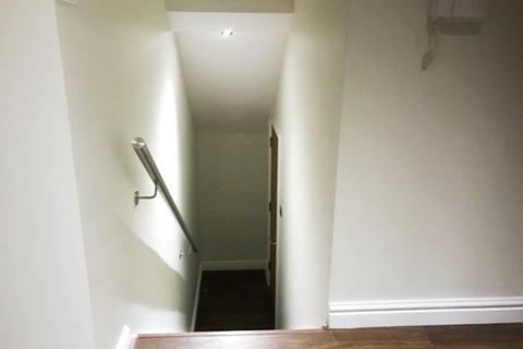 2 bedroom apartment to rent, Ullet Road, Liverpool L17