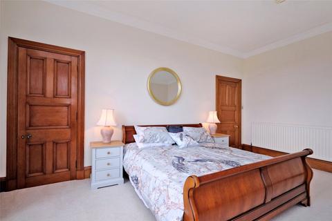 98 Queens Road, Aberdeen, AB15 4YG