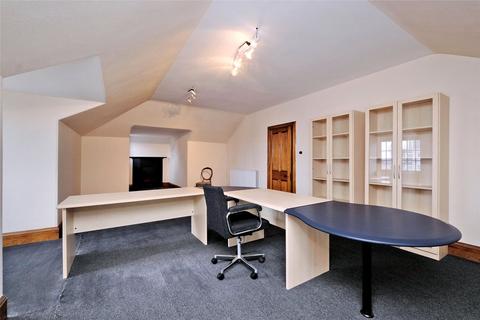 98 Queens Road, Aberdeen, AB15 4YG