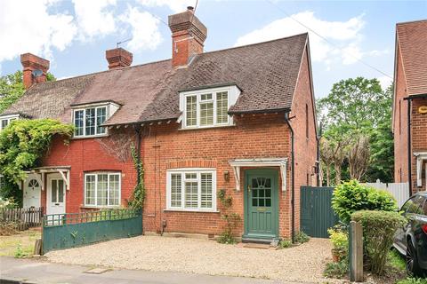 2 bedroom end of terrace house for sale, Lower Green Road, Esher, Surrey, KT10