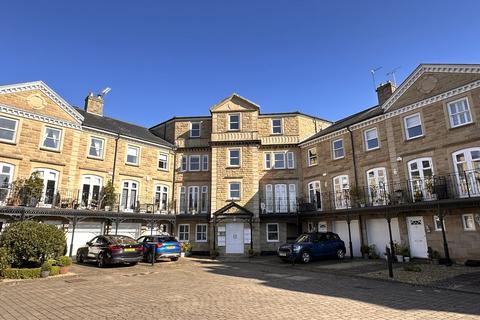 2 bedroom apartment to rent, Queens Gate, North Park Road, Harrogate, North Yorkshire, HG1