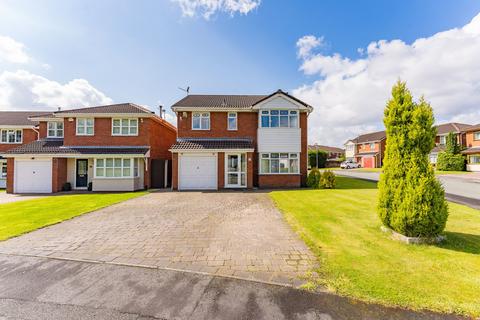 4 bedroom detached house for sale, Oakenden Close, Ashton-In-Makerfield, WN4