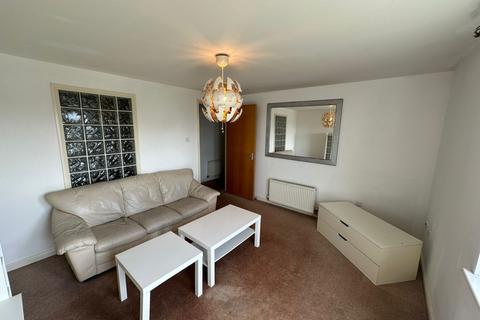 2 bedroom flat to rent, Robertson Gait, Gorgie, Edinburgh, EH11