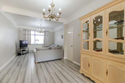 3 bedroom terraced house for sale, Berkley Avenue, EN8