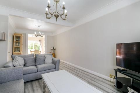 3 bedroom terraced house for sale, Berkley Avenue, EN8