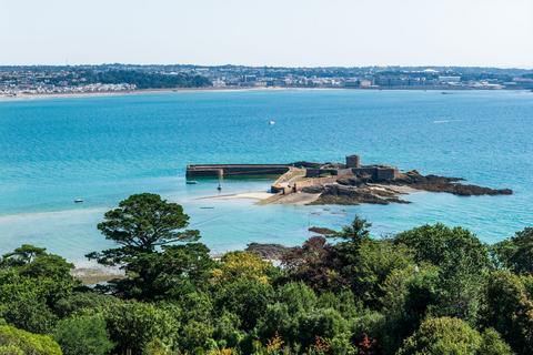 11 bedroom detached house for sale, La Glinette, St Brelade