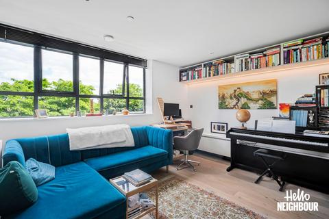 Studio to rent, Irene House, Balham High Road, London, SW12