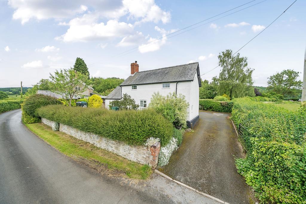 Yatton, Leominster HR6 2 bed cottage for sale - £375,000