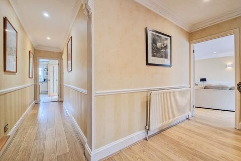 5 bedroom property for sale, Long Meadow, St Clement