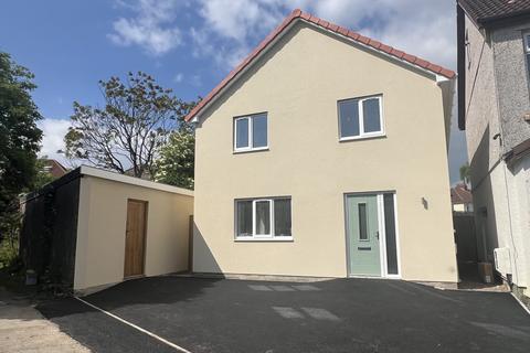 4 bedroom detached house for sale, Fifth Avenue, Bristol, Gloucestershire, BS7