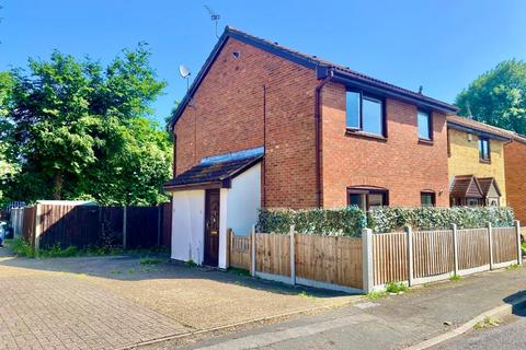36 Mansard Close, Hornchurch, RM12 4HS