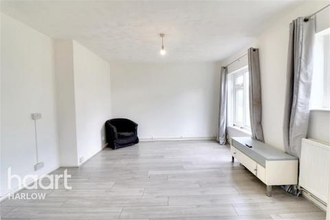 2 bedroom flat to rent, Stackfield