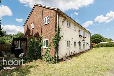 2 bedroom flat to rent, Stackfield