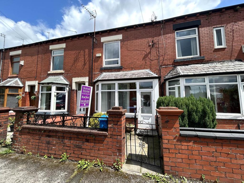 Burnley Lane, Oldham OL1 3 bed terraced house for sale £185,000