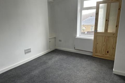 4 Gough Road, Ystalyfera, Swansea, SA9 2NB
