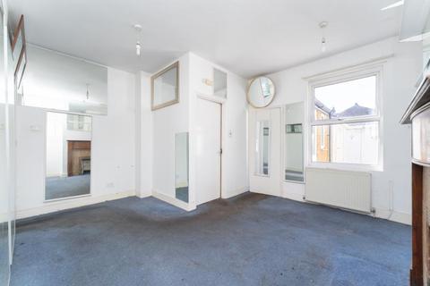 31 Westfield Road, London, W13 9JP