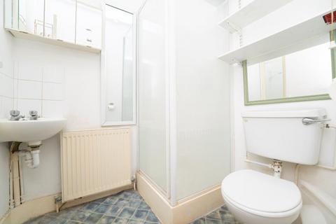 31 Westfield Road, London, W13 9JP