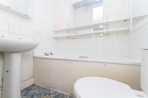 31 Westfield Road, London, W13 9JP