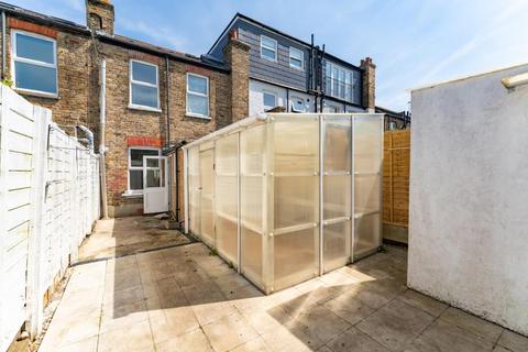 31 Westfield Road, London, W13 9JP