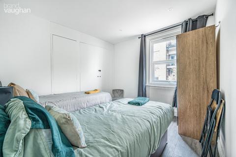 2 bedroom flat to rent, St. Leonards Avenue, Hove, East Sussex, BN3