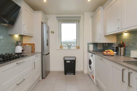 6/29 Pilrig Heights, Edinburgh, EH6 5BF