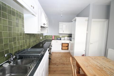 8 bedroom terraced house to rent, Salisbury Road, Plymouth PL4