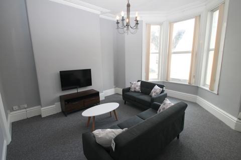 8 bedroom terraced house to rent, Salisbury Road, Plymouth PL4