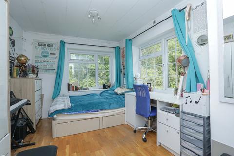 73 Hackington Road, Tyler Hill, Canterbury, CT2 9NE